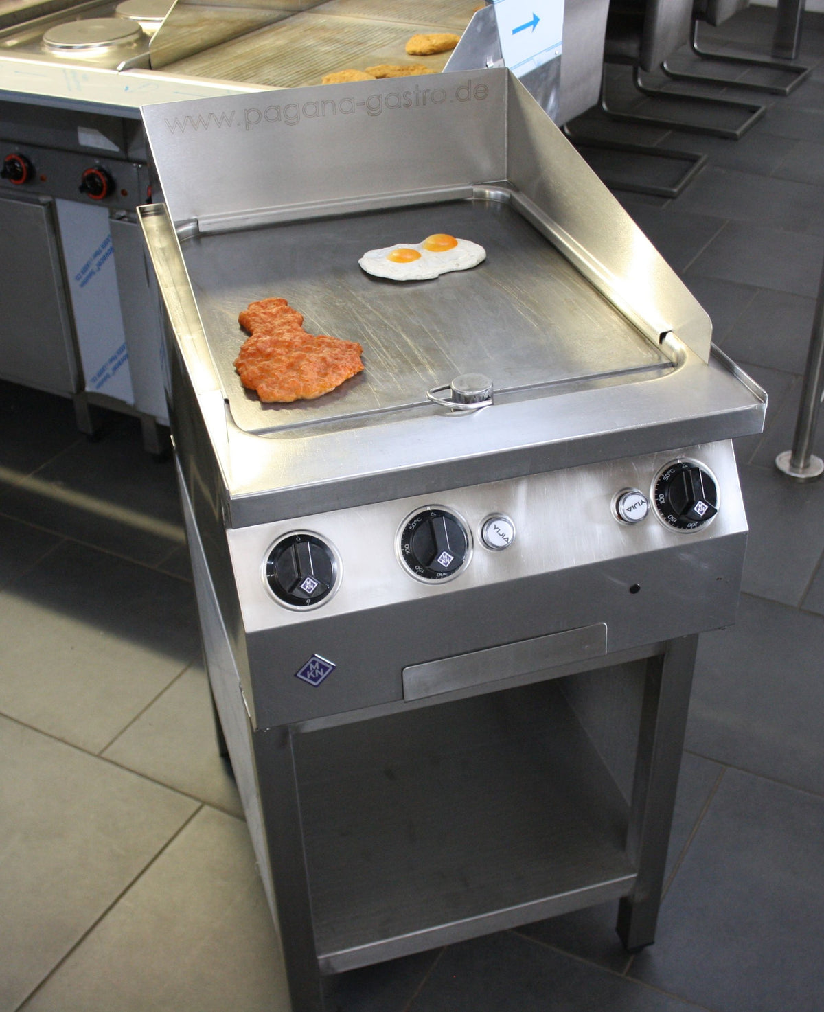 41021-Grill-Counter-90-2.jpg