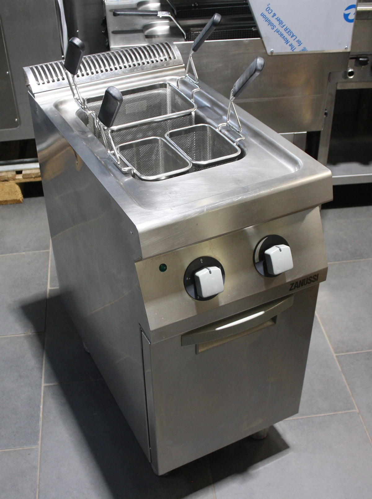 41776-Zanussi-Nudelkocher-3.jpg