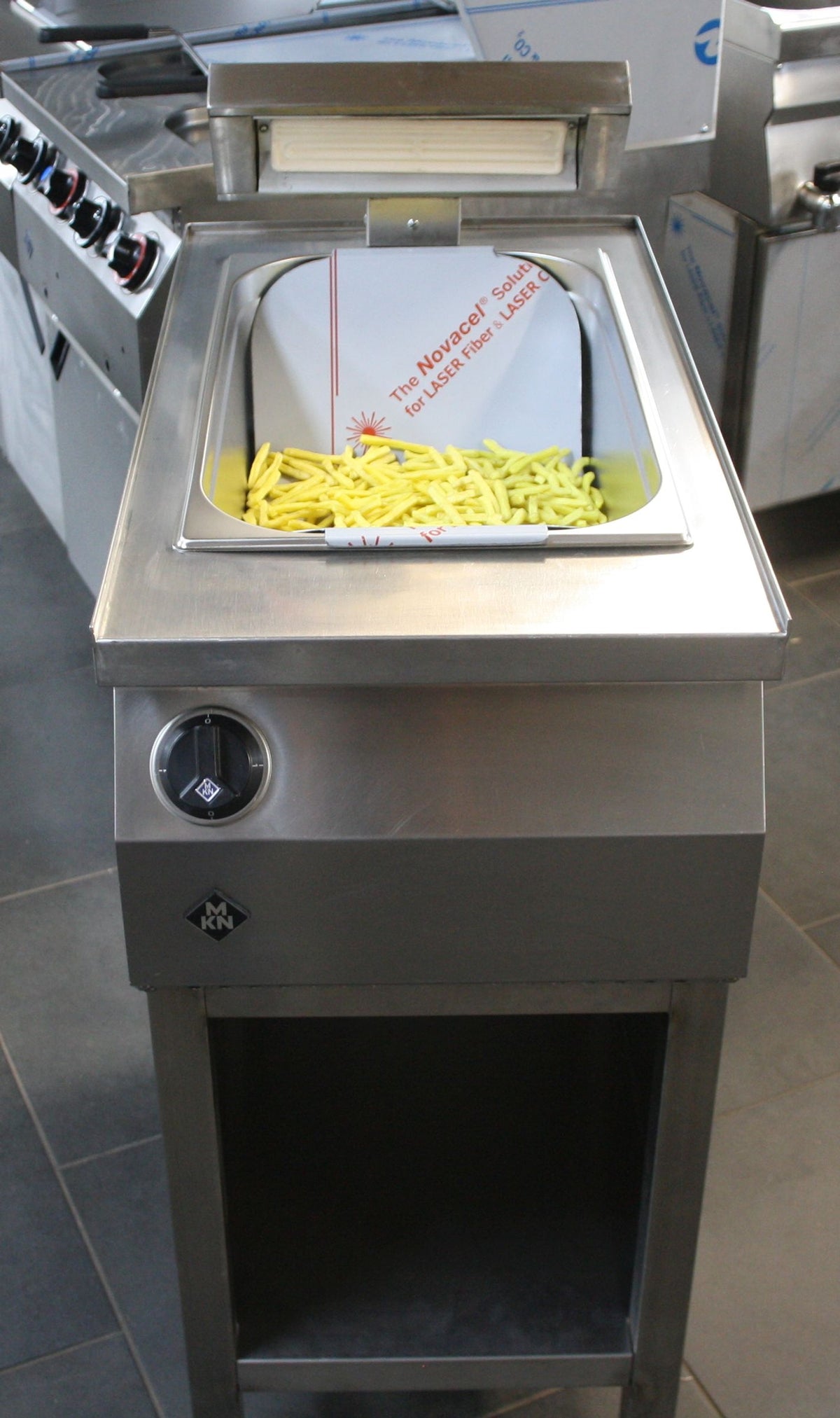 41796-Counter-90-Pommesbecken-1.jpg
