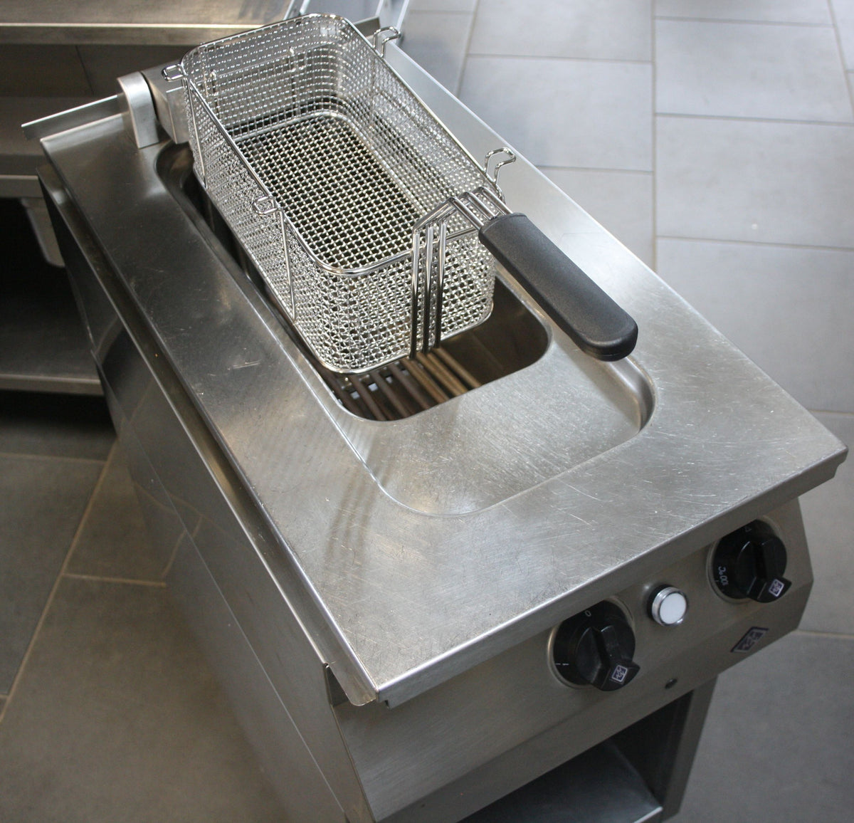 41837-Einbecken-Hotline-Mkn-7.jpg