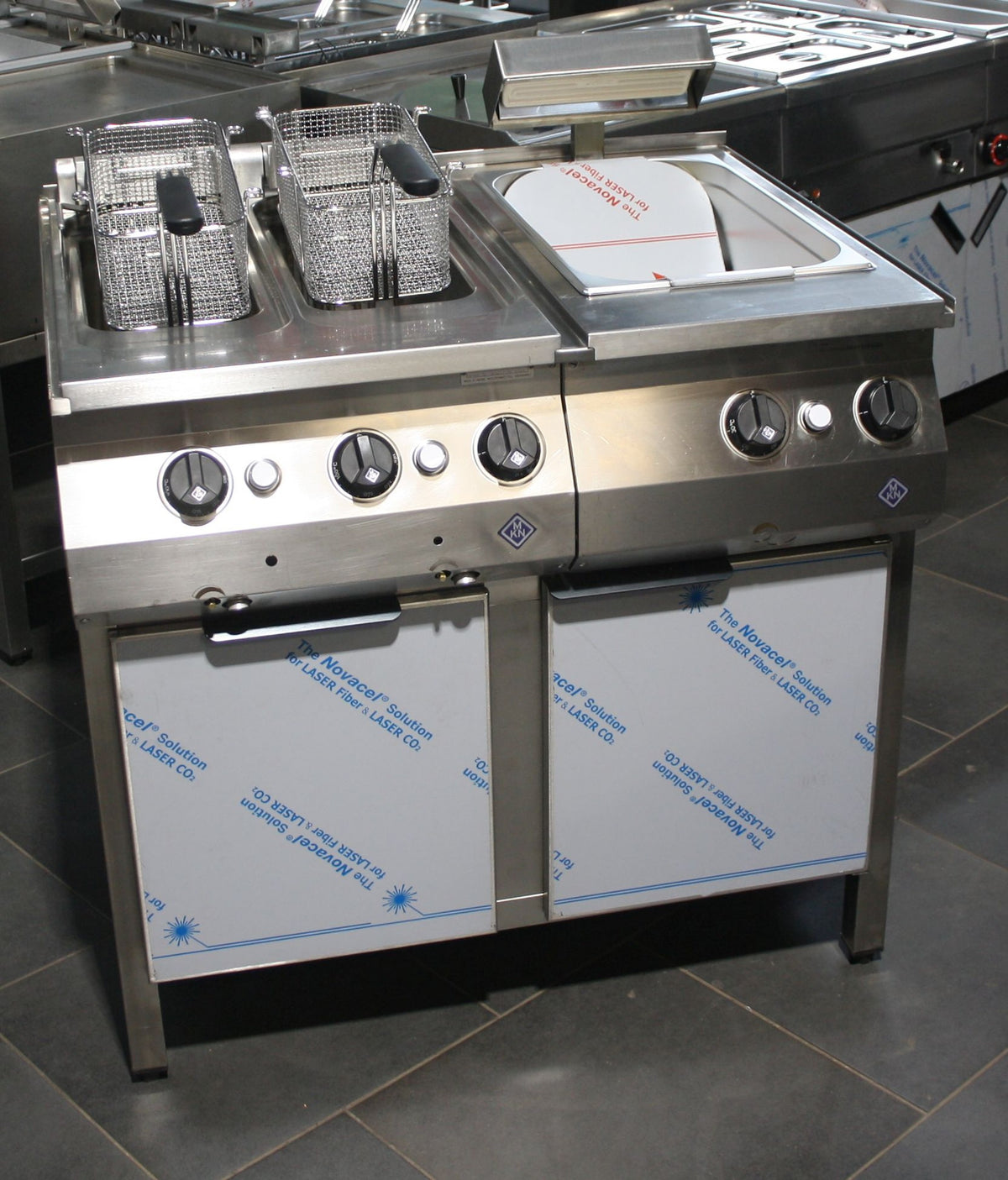 41923-Doppelfritteuse-Pommesbecken-Counter-SL--2.jpg