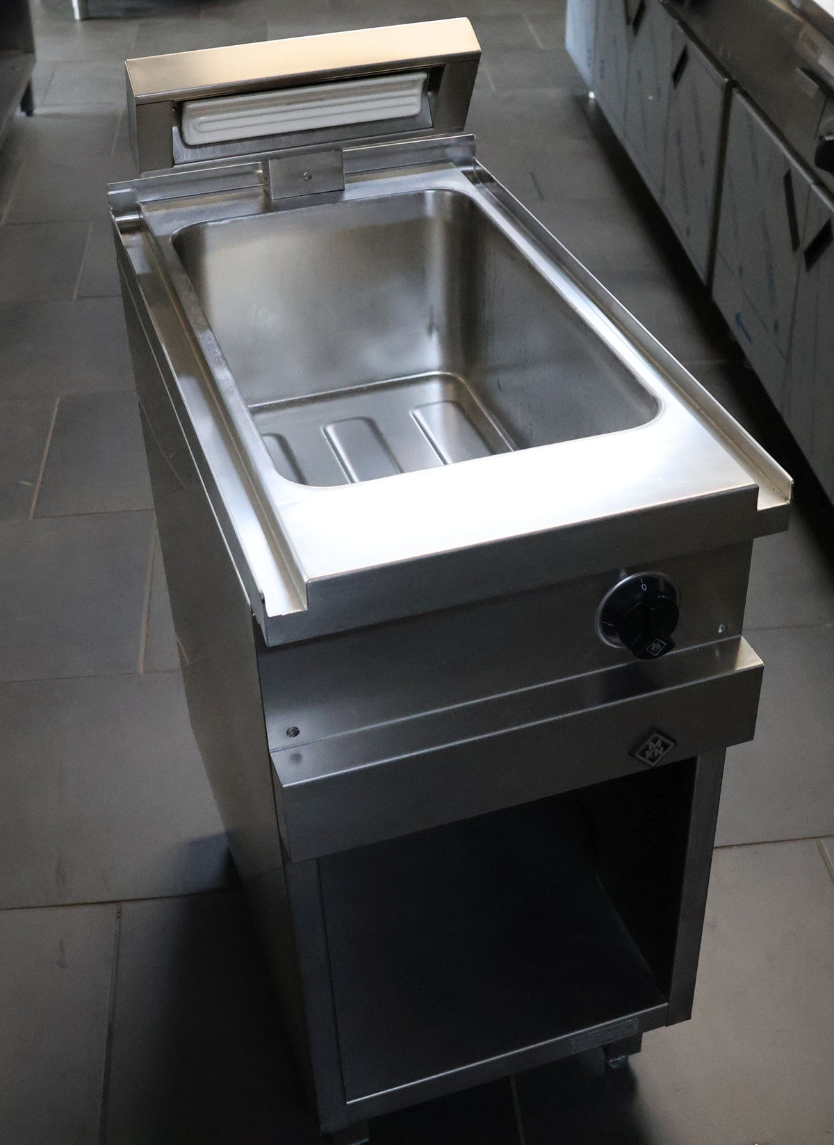 42046-Optima-700-Pommesbecken-8.jpg