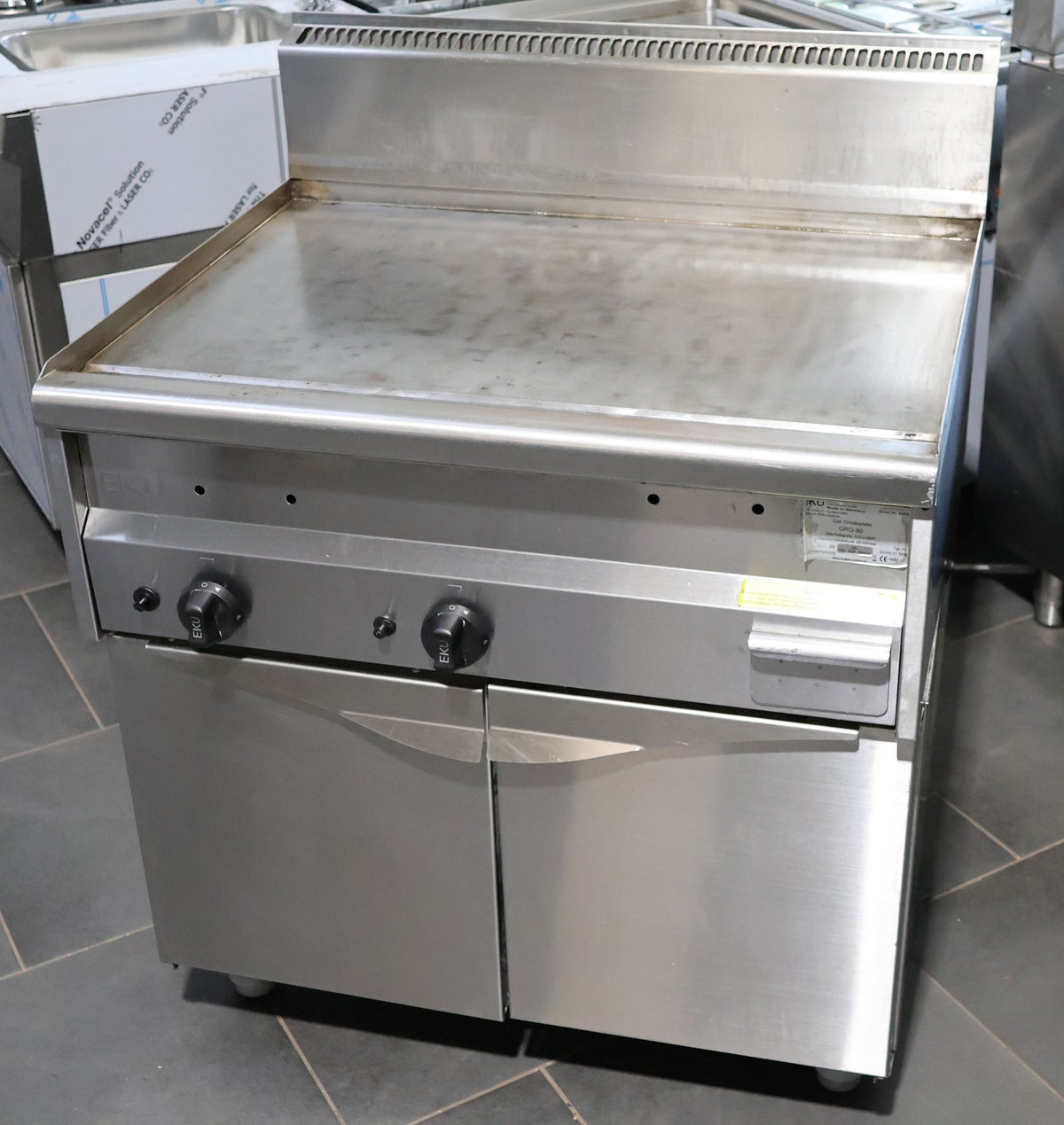 42047-Gasgrill-Eku-80-cm-2.jpg