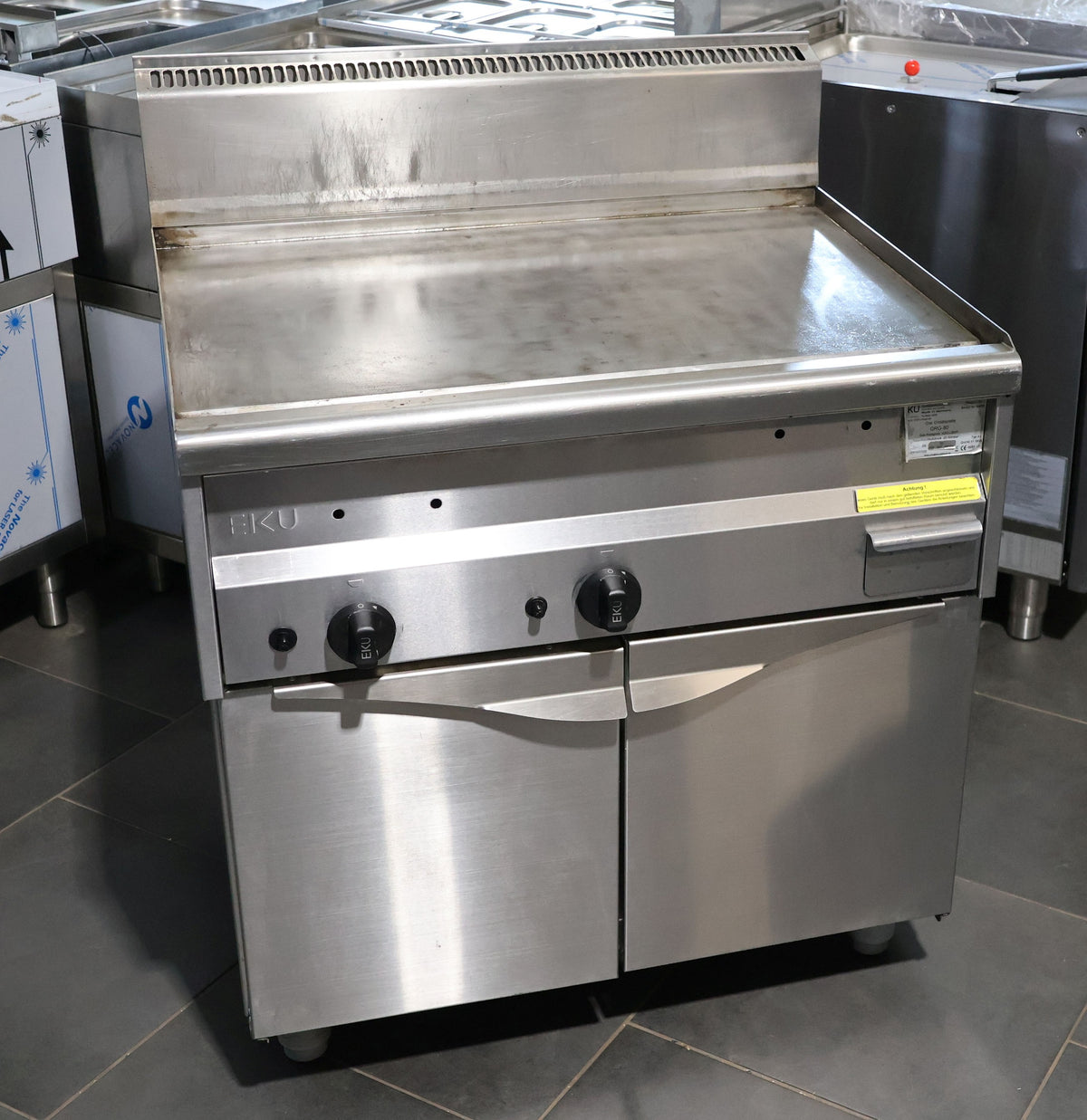 42047-Gasgrill-Eku-80-cm.jpg