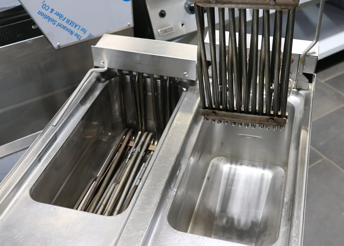 Fritteuse 2 Becken MKN generalüberholt alle Thermostate neu!!