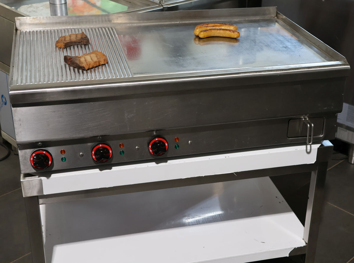 Grill Bräter EKU  11,7 KW glatt, geriffelt hartverchromt Top Zustand