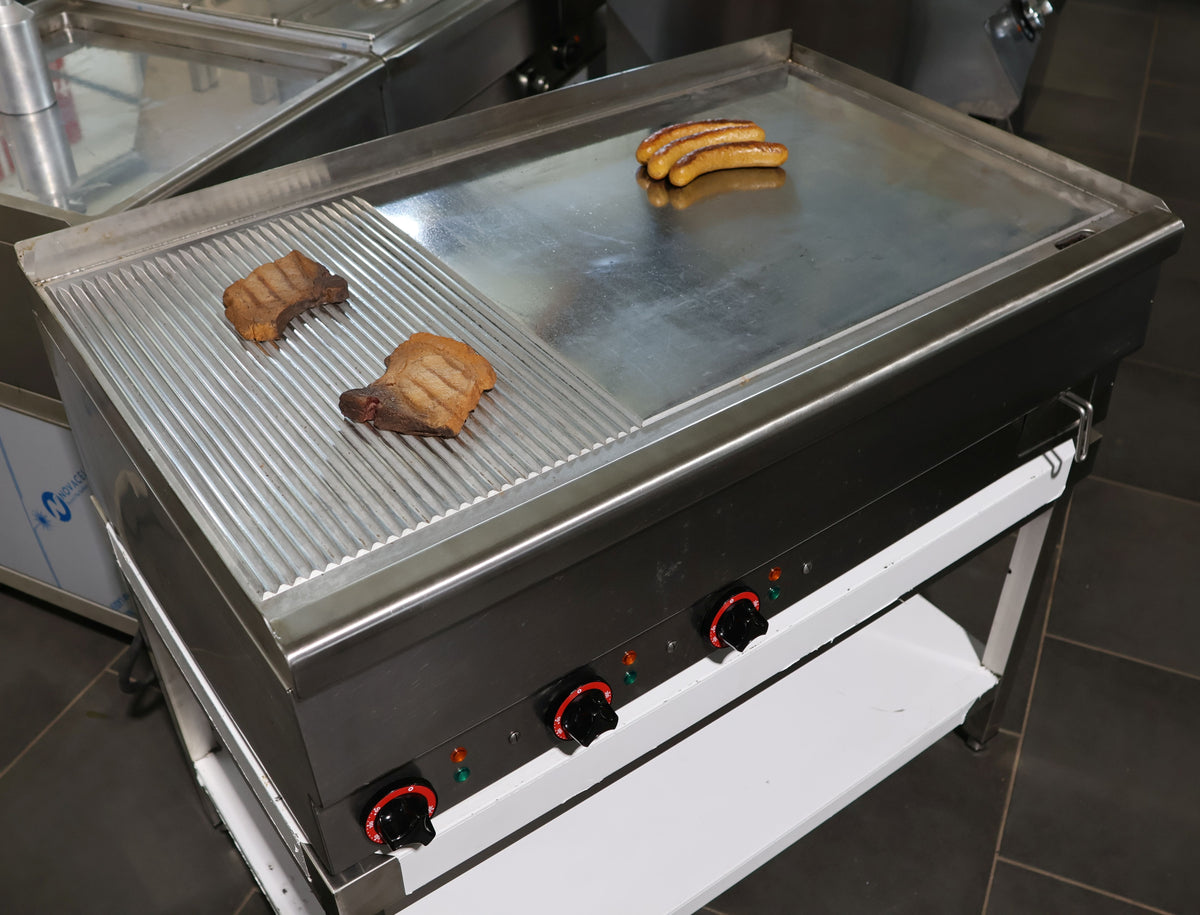 Grill Bräter EKU  11,7 KW glatt, geriffelt hartverchromt Top Zustand