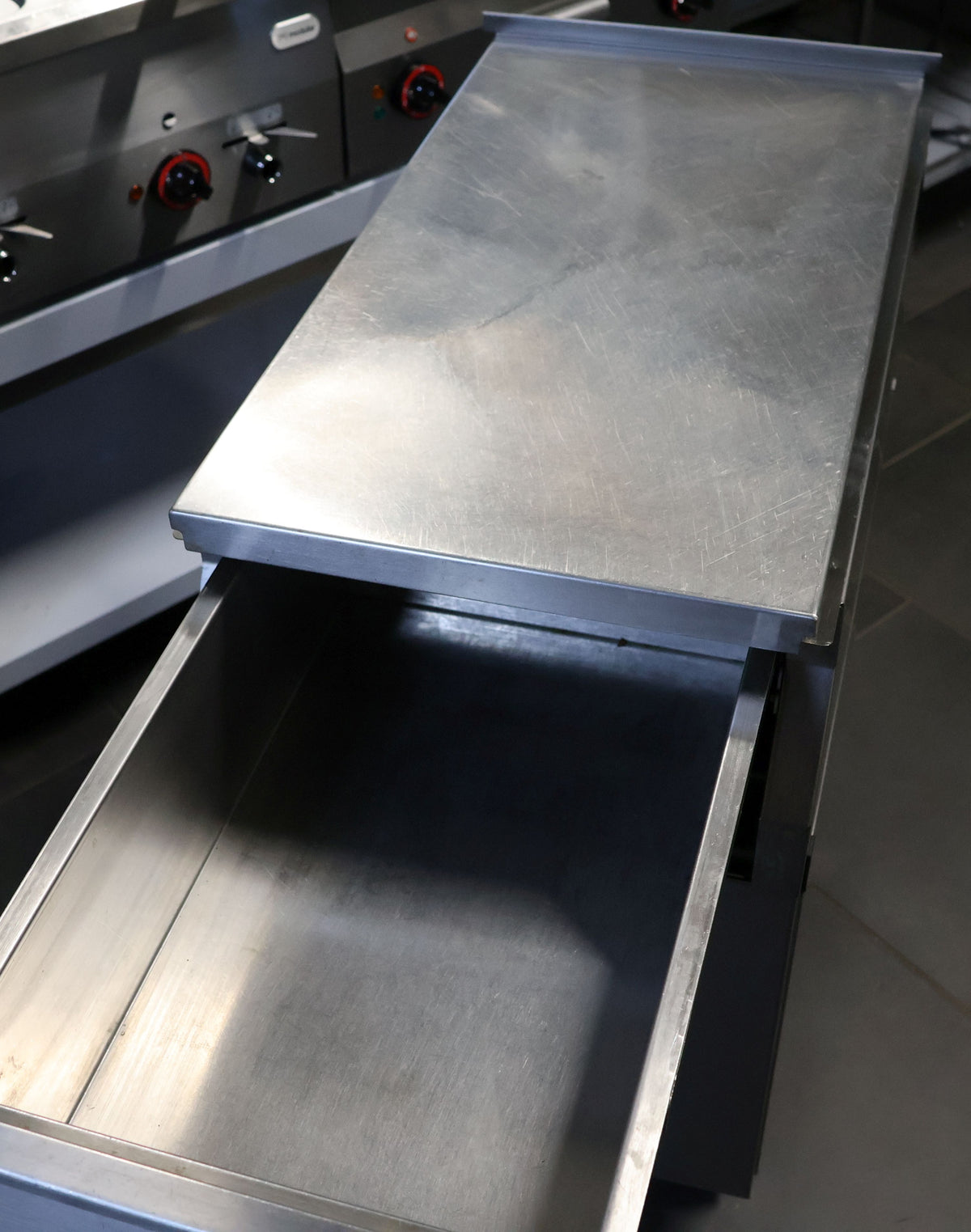 Arbeitselement Ablage Neutralelement MKN 40 cm mit Schublade